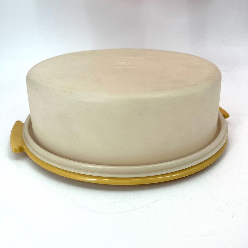 Vintage Tupperware Pie Keeper Cake Potluck Mustard Yellow‎ MCM Retro Kitchen